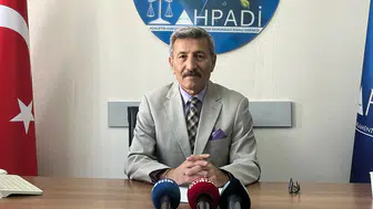 Mehmet Ektaş: Türkçe, Türk milletinin kalbi ve zihnidir
