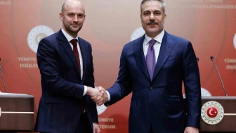 Türkiye–Fransa Görüşmesi: AB Süreci, Güvenlik ve Bölgesel Gelişmeler Masada