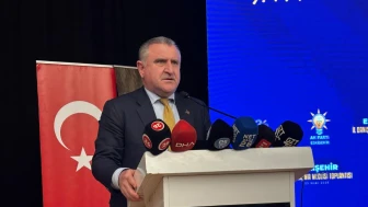 Gençlik ve Spor Bakanı Bak Eskişehir’de Konuştu: “Hizmet Siyasetinden Vazgeçmeyeceğiz”