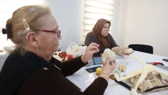 Odunpazarı'nda 'Bez Bebek Atölyesi' İlgi Görüyor