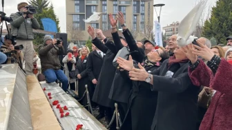 Uğur Mumcu 33. Yılında Eskişehir’de Anıldı: “Vurulduk Ey Halkım, Unutma Bizi”