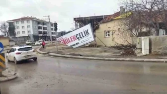 Eskişehir İçin Fırtına Uyarısı: Rüzgâr 90 Kilometreye Çıkacak