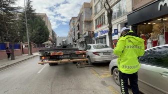 Engelli ve Otobüs Parkını İşgal Eden Araçlara Ceza