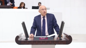 CHP'li Çakırözer: "Eskişehir Yılı’nda Şehrimize Yatırım Yok"