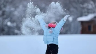 (İSTANBUL VALİLİĞİ - KAR TATİLİ) İstanbul okullar tatil mi, 12 Ocak Pazartesi İstanbul'da okul yok mu?