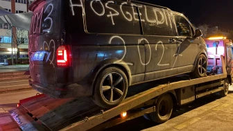 Polis ‘Hoşgeldin 2027’ Yazılı Minibüse İşlem yaptı