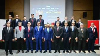 Eskişehir’de Vali Hüseyin Aksoy’a Anlamlı Veda