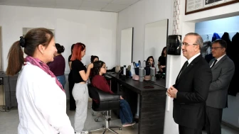 İl Müdürü Aydın’dan Halk Eğitimi Merkezi’ndeki Çalışmaları İnceledi