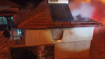 Afyonkarahisar Şuhut’ta soba faciası ucuz atlatıldı