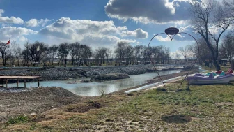 Sakaryabaşı’nda Suyu Geri Kazandırmak İçin Yoğun Mesai