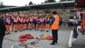Kütahya’da Arama Kurtarma Gönüllülerine Orman Yangını Eğitimi
