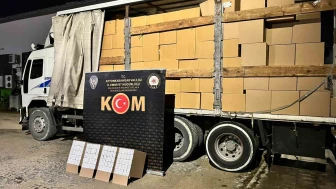 Afyonkarahisar'da Milyonlarca Sahte Makaron Ele Geçirildi