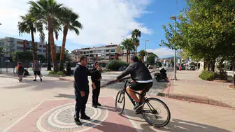 Marmaris sahilinde yaya önceliği için denetim mesaisi