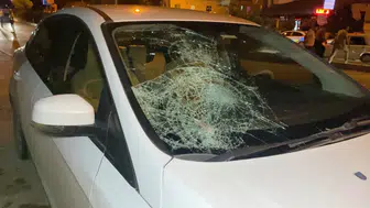 Erdemli'de yolun karşısına geçmek isteyen genç sürücü kazasında yaşamını yitirdi