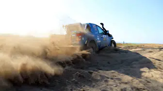Karasu sahili off-road tutkunlarının final mücadelesine ev sahipliği yaptı