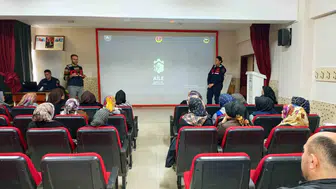 İhsaniye'de jandarmadan ailelere bağımlılıkla mücadele seferberliği