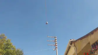 Eskişehir’de Elektrik Telindeki Botlar Yıllardır Merak Uyandırıyor