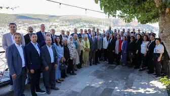 Bodrum'da 56 mahalle muhtarı için yerel demokrasi vurgusu