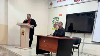 Tuşba'da eğitimde başarı için okul ve aile iş birliği masaya yatırıldı