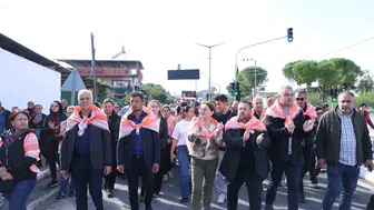 Didim'de Tarım Şenliği: Kadın Çiftçilerin Traktör Kortejiyle Güçlenen Üretim Vizyonu