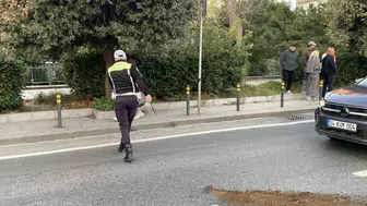 Beşiktaş Barbaros Bulvarı'nda U dönüşü manevrası zincirleme kazaya yol açtı