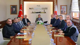 Bayburt'ta sahipsiz hayvanların rehabilitasyonu için yeni yol haritası belirlendi