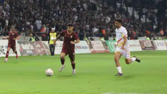 Elazığspor evinde şok yaşadı: Çorluspor 1947 son dakikada güldü