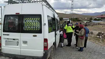 Iğdır'da jandarmadan öğrencilere trafik bilinci eğitimi