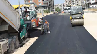 Karaköprü'de hastane ulaşımını rahatlatacak yeni bulvar trafiğe açıldı
