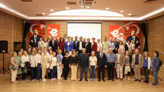 Efeler'de yaş alanlar için yeni dönem: İkinci Bahar Üniversitesi kapılarını açıyor