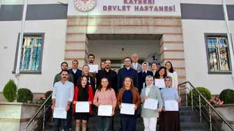 Kayseri'de palyatif bakımda uzmanlaşan hemşireler sertifikalarını aldı
