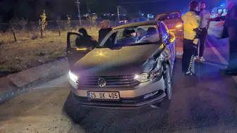 Bingöl'de akaryakıt istasyonuna ulaşmak isteyen iki yaya otomobilin çarpmasıyla ağır yaralandı