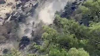 Adana ve Osmaniye'deki deprem sarsıntıları Kozan'da yamaçları harekete geçirdi