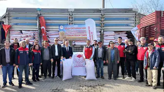 Çanakkale'de buğday verimini artıracak tohum desteği üreticiye ulaştı