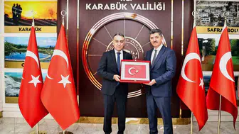 Karabük Ticaret ve Sanayi Odası’nın yeni yönetimi Vali Çağatay ile bir araya geldi