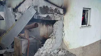 Varto'da kalorifer kazanı faciası: 5 hayvan telef oldu, ev kullanılamaz hale geldi