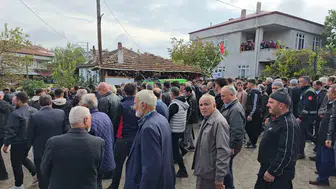 İstanbul'daki inşaat kazasında hayatını kaybeden Emirkan Seven memleketinde defnedildi