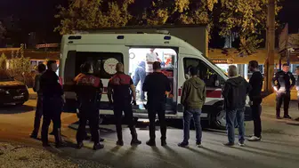 Mimar Sinan Parkı yakınlarında bıçaklı saldırı: Bir kişi yaralandı