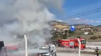 Tosya'da park halindeki tanker alevlere teslim oldu