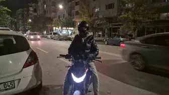 Eskişehir’de Kadın Sürücü Motosikletlinin Üzerine Yürüdü