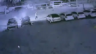 Antalya'da oto galeriyi ateşe veren şüpheli polise teslim oldu
