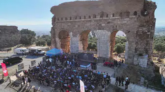 Tralleis Antik Kenti mitolojinin ve sanatın yeni sahnesi oldu