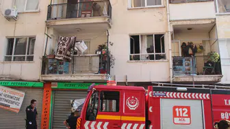 Efeler'de mutfaktaki dikkatsizlik apartman dairesini küle çevirdi