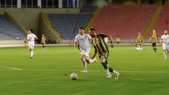 Osmaniyespor'un deplasman zaferi dönüş yolunda saldırıyla gölgelendi