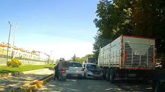 Eskişehir’de Ters Yöne Giren Otomobil Tehlike Saçtı