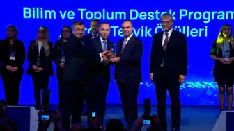 Eskişehir Eti Sosyal Bilimler Lisesi Türkiye Birincisi Oldu