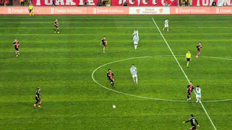 Eskişehirspor-Iğdır FK Maçında İlk Yarı Sona Erdi