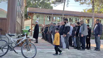 Yeğeninin Silahla Vurduğu Muhammed Aslanoğlu Defnedildi