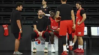 Ergin Ataman yönetiminde kritik prova: Milliler, Litvanya maçına taktik çalışmayla hazırlanıyor
