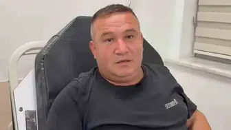 Sakarya'da asit sızıntısı: Kamyonu güvenli alana çeken iki kişi hastanelik oldu